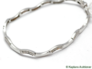 Pantvaror, Armband, 14K vitguld med diamanter 36x ca 0,005ct 19cm 6,7g, i auktion: Pant – Tisdag 17 juni 2008