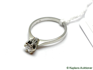 Pantvaror, Ring, 18K med diamant 0,50ct enligt gravyr, i auktion: Pant – Tisdag 17 juni 2008