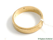 Pantvaror, 1 Ring 18K, (graverad). Vikt 6g, i auktion: Pant – Torsdag 17 juli 2008