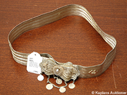 Pantvaror, Bälte, i utländskt Silver (delar av låset, i auktion: Pant – Tisdag 2 september 2008