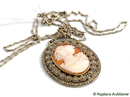 Pantvaror, Halskedja, 64cm, i auktion: Pant – Tisdag 16 september 2008