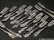 Pantvaror, Silver, 17 st Bakelsegafflar Svensk Floran, i auktion: Pant – Tisdag 3 mars 2009