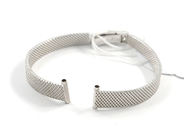 Pantvaror, Armband, Klockarmband Omega 18K 15 cm fästen 1 cm 20,4 g, i auktion: Pant – Tisdag 11 augusti 2009