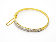 Smycken, ARMRING, 18K guld, i auktion: Klassiska – Lördag 27 februari 2010