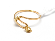 Pantvaror, Ring, 18K med hjärtan Ø16¾ 0,8g, i auktion: Pant – Tisdag 16 november 2010