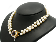 Pantvaror - Pärlcollier, dubbelradigt  50 cm - 53,5 cm med lås 18K med sten och pärlor - View 1