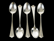 Pantvaror, Skedar, 5 Kaffeskedar 120 mm i silver 830 57,1 g, i auktion: Pant – Tisdag 22 november 2011