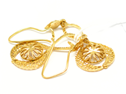 Pantvaror, Örhängen, ett par 21K 5,1g, i auktion: Pant – Tisdag 22 november 2011