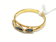 Pantvaror, Ring, 18K med stenar Ø171/2 1,6g, i auktion: Pant – Tisdag 22 november 2011