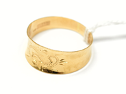 Pantvaror, Ring, 18K Ø181/2 1,8g, i auktion: Pant – Tisdag 22 november 2011