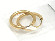 Pantvaror, Örhängen, ett par 14K 0,8g, i auktion: Pant – Tisdag 22 november 2011