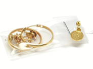 Pantvaror, Parti guld, 18K 3,3g, i auktion: Pant – Tisdag 22 november 2011