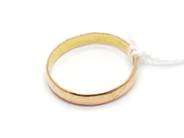 Pantvaror, Ring, skev 14K 1,7g, i auktion: Pant – Tisdag 22 november 2011