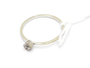 Pantvaror, Ring, vitguld med liten diamant Ø16¼ 18K 1g, i auktion: Pant – Tisdag 22 november 2011