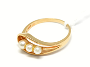 Pantvaror, Ring, med pärlor Ø18¼ 18K 3,7g, i auktion: Pant – Tisdag 22 november 2011