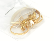 Pantvaror, Parti Guld, buckligt defekt  18K 5g, i auktion: Pant – Tisdag 22 november 2011