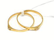 Pantvaror, Ringar, 2st  med diamanter 2xca0,01ct Ø18¾ 18K 2,2g, i auktion: Pant – Tisdag 22 november 2011