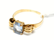 Pantvaror, Ring, med sten bucklig 18K 3,1g, i auktion: Pant – Tisdag 22 november 2011