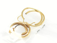 Pantvaror, Parti Guld, defekt 18K 1,1g, i auktion: Pant – Tisdag 22 november 2011