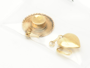 Pantvaror, Parti guld, 18K 1,5g, i auktion: Pant – Tisdag 26 juni 2012