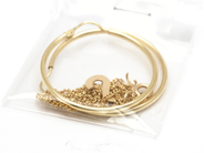 Pantvaror, Parti guld 18K defekt 9,3g, i auktion: Pant – Tisdag 31 juli 2012