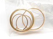 Pantvaror, Parti guld 18K defekt/graverat 4,5g, i auktion: Pant – Tisdag 31 juli 2012