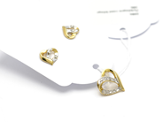 Pantvaror, Örhängen, ett par med diamanter 4xca0,005ct samt Hänge med diamanter 7xca0,005ct, i auktion: Pant – Tisdag 31 juli 2012
