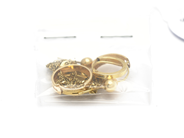 Pantvaror, Parti guld 18K skadat/trasigt 4,9g, i auktion: Pant – Tisdag 31 juli 2012