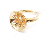 Pantvaror, Ring, 18K Ø16½ 4,8g, i auktion: Pant – Tisdag 21 augusti 2012