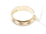 Pantvaror, Parti guld, 18K med gravur Ø17½ 4,8g, i auktion: Pant – Tisdag 21 augusti 2012