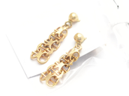 Pantvaror, Örhängen, ett par X-länk 18K 2,7g, i auktion: Pant – Tisdag 16 oktober 2012